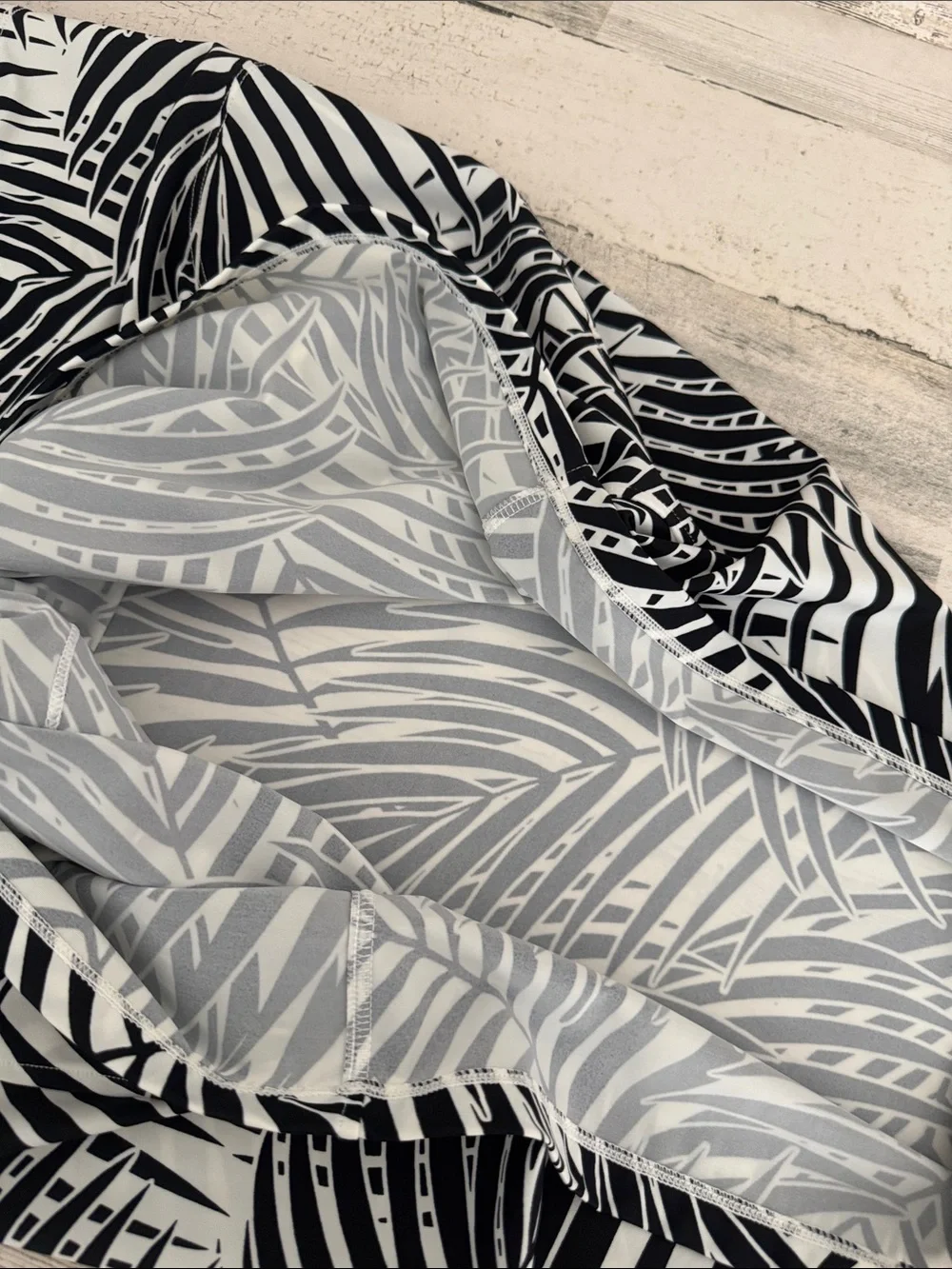 Tommy Bahama IslandActive® Frond Song Swim Dress size Sml